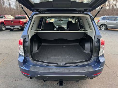 Used 2012 Subaru Forester 2.5X Premium w/ All-Weather Pkg image 21