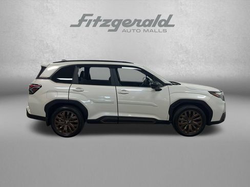 Used 2025 Subaru Forester Sport w/ Popular Package #2 AWD/4WD image 7