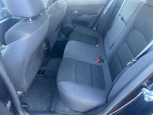 Used 2016 Chevrolet Cruze LT FWD image 11