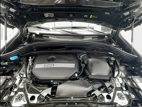 Used 2025 BMW X1 xDrive28i AWD/4WD image 18