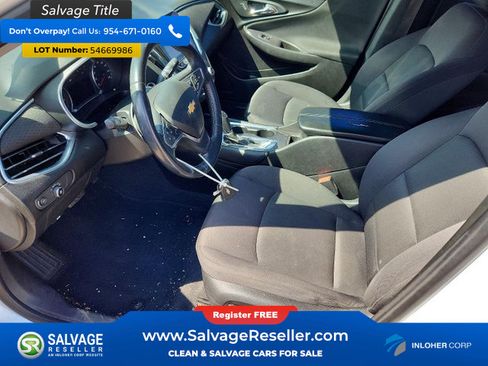 Used 2017 Chevrolet Malibu LT FWD image 9