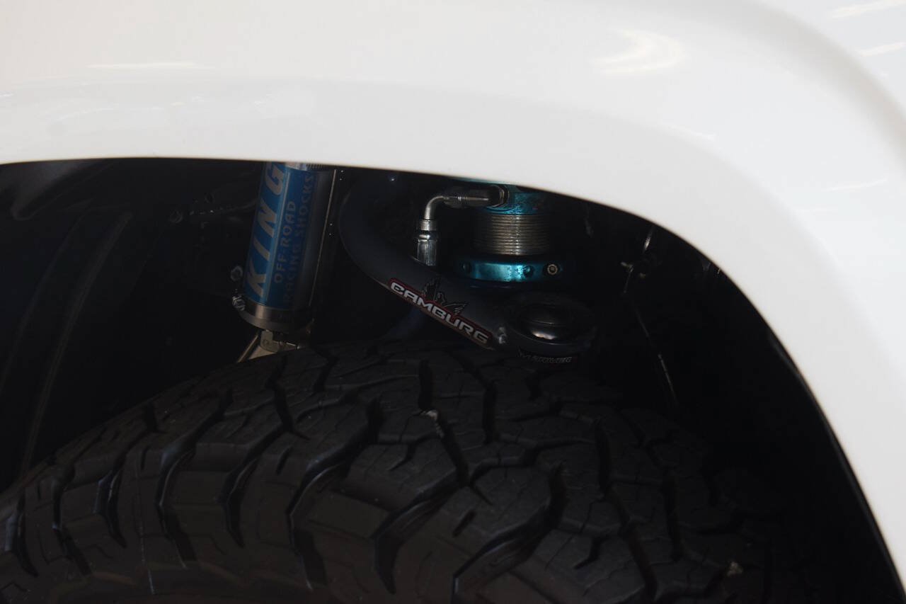 Used 2021 Toyota Tacoma SR AWD/4WD image 13