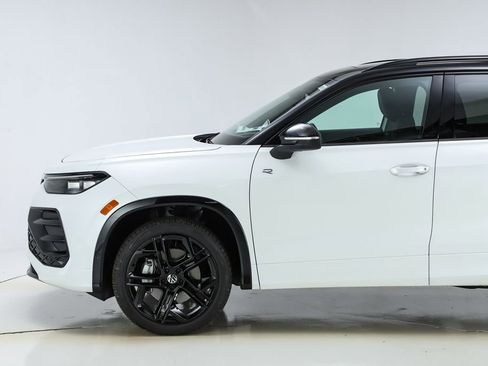 New 2026 Volkswagen Tiguan SE R-Line image 43