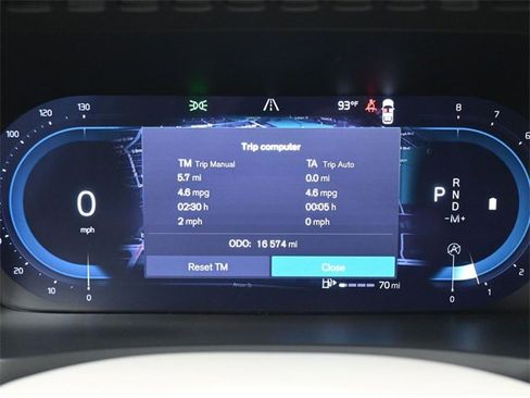 Used 2024 Volvo XC90 B5 Plus w/ Protection Package Premier image 27