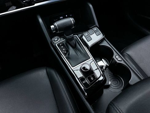 Certified 2025 Kia Sportage X-Line AWD/4WD image 24
