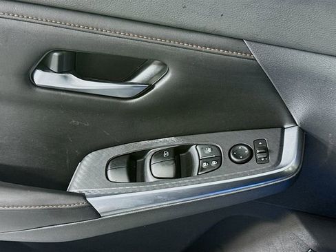 Used 2020 Nissan Sentra SR FWD image 18