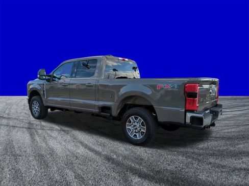 New 2026 Ford F250 Lariat w/ FX4 Off-Road Package image 6