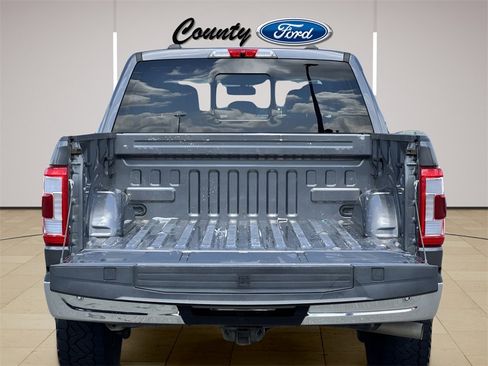 Used 2022 Ford F150 Lariat w/ Trailer Tow Package image 21