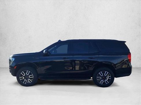 Used 2023 GMC Yukon AT4 w/ Max Trailering Package image 8