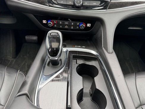 Used 2020 Buick Enclave Avenir w/ Avenir Technology Package image 19