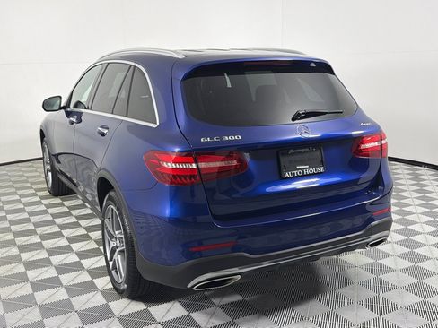 Used 2017 Mercedes-Benz GLC 300 4MATIC w/ Premium 2 Package image 7