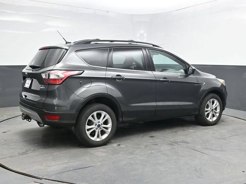 Used 2018 Ford Escape SE AWD/4WD image 7