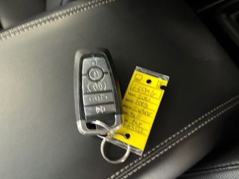 Used 2021 Ford Explorer XLT w/ Equipment Group 202A image 26