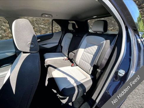 Used 2021 Chevrolet Equinox LS w/ LS Convenience Package FWD image 21