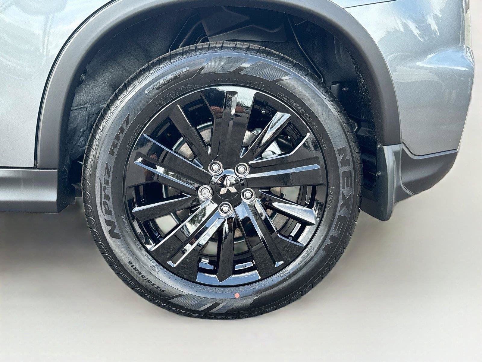 New 2027 Mitsubishi Outlander Sport FWD image 31