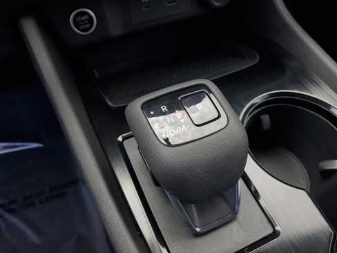 Certified 2023 Nissan Rogue SV image 24