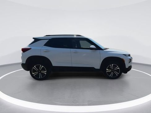 Used 2023 Chevrolet TrailBlazer LT image 13