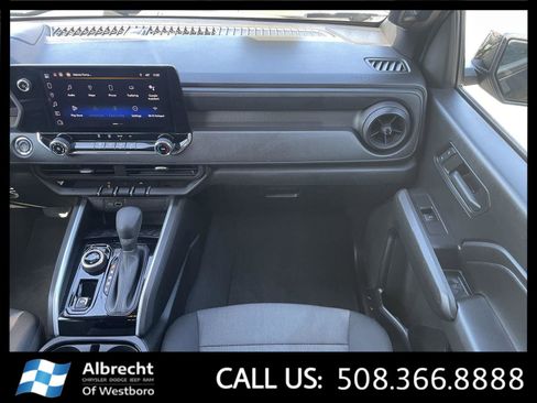 Used 2023 Chevrolet Colorado Trail Boss image 22