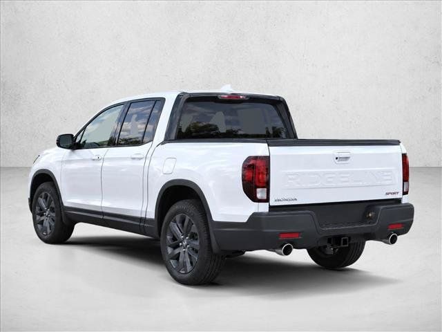 Used 2025 Honda Ridgeline Sport image 5