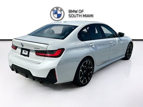 Certified 2025 BMW 330i Sedan w/ M Sport Package RWD image 7