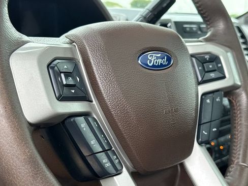Used 2017 Ford F250 King Ranch w/ King Ranch Ultimate Package AWD/4WD image 29