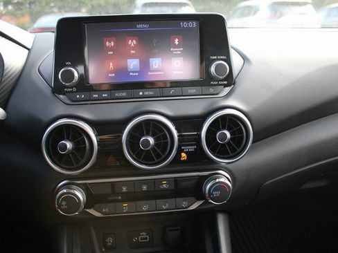 Used 2025 Nissan Sentra S image 13