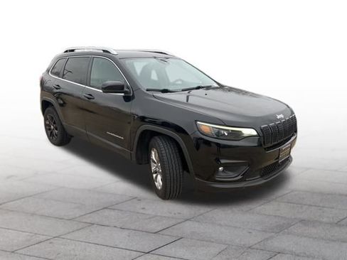 Used 2021 Jeep Cherokee Latitude Lux w/ Comfort/Convenience Group image 1