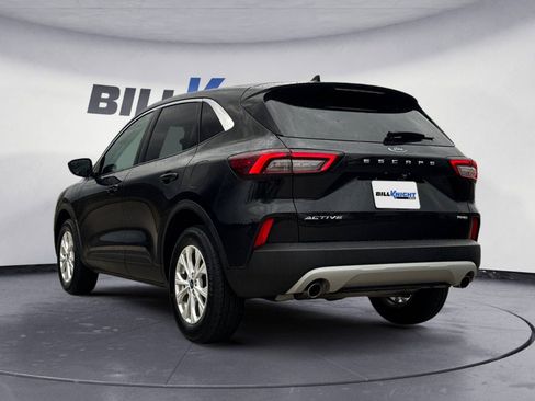 Used 2023 Ford Escape Active image 3