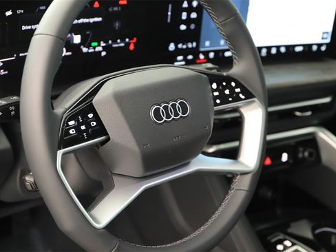 New 2025 Audi Q5 2.0T Premium Plus image 16