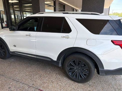 Certified 2021 Ford Explorer King Ranch w/ Premium Technology Package AWD/4WD image 1