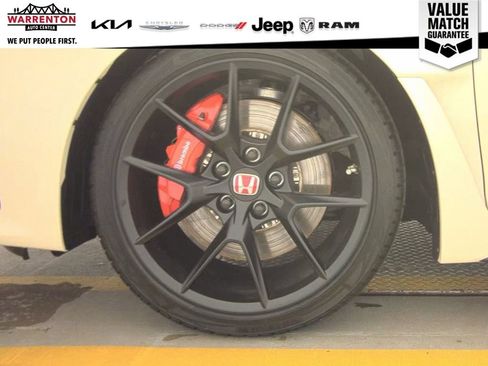 Used 2025 Honda Civic Type R image 16