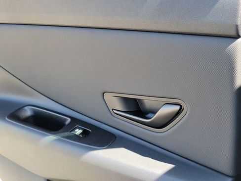 New 2026 Hyundai Elantra SEL Sport FWD image 22