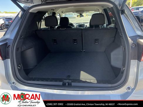Certified 2024 Chevrolet Equinox LT FWD image 12