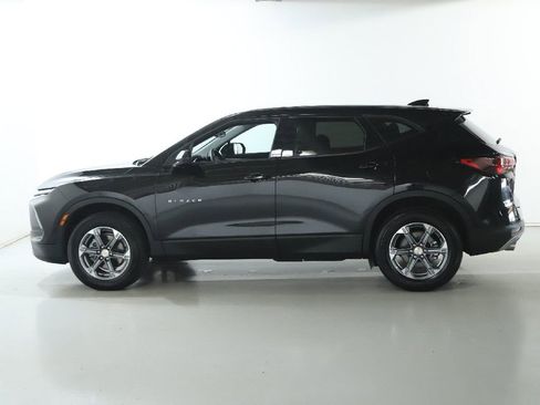 Used 2025 Chevrolet Blazer LT FWD image 38