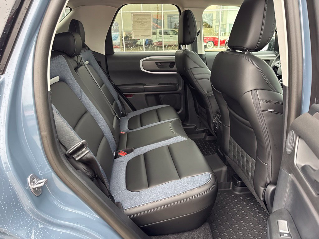 New 2026 Ford Bronco Sport Outer Banks w/ Outer Banks Tech Package+ AWD/4WD image 28