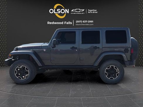 Used 2016 Jeep Wrangler Unlimited Rubicon AWD/4WD image 2