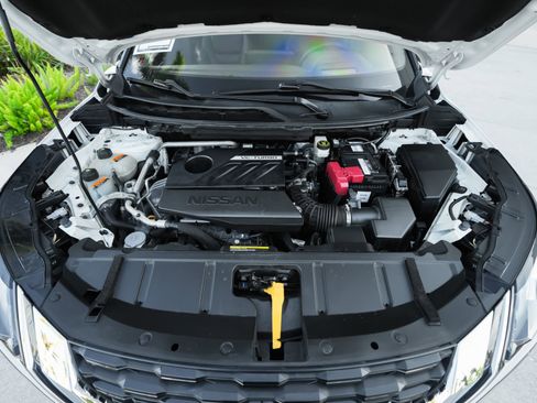 Used 2022 Nissan Rogue Platinum w/ Head-Up Display Package image 44