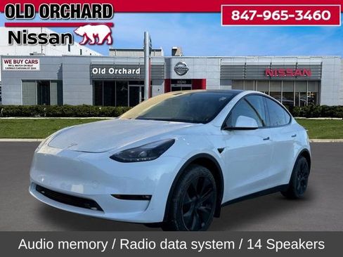 Used 2025 Tesla Model Y Long Range image 1