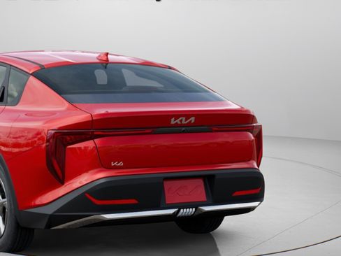 New 2026 Kia K4 FWD image 6