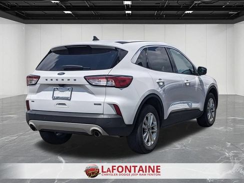 Used 2021 Ford Escape SE AWD/4WD image 5