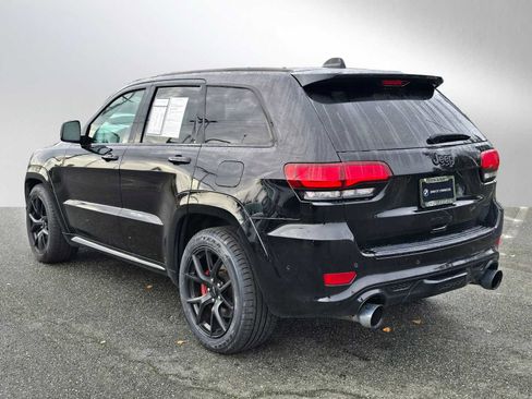 Used 2019 Jeep Grand Cherokee SRT image 5