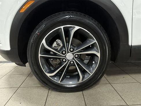 Used 2023 Buick Encore GX Select image 10