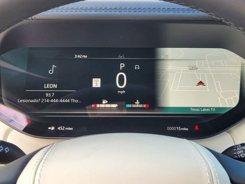 New 2026 Land Rover Range Rover Long Wheelbase SE image 11