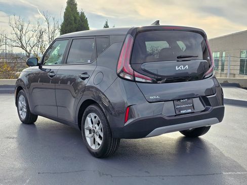 Certified 2023 Kia Soul LX w/ Option Group 015 image 6