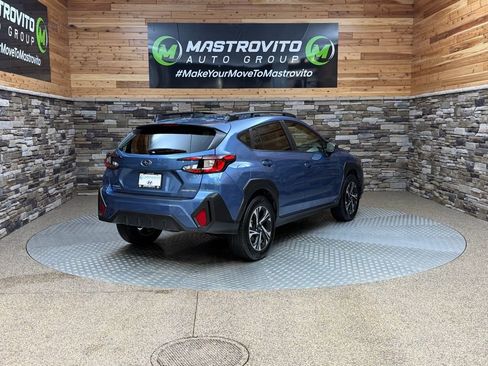 Used 2024 Subaru Crosstrek 2.0i Premium image 9