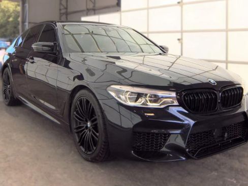 Used 2019 BMW M550i xDrive w/ Dynamic Handling Package AWD/4WD image 2