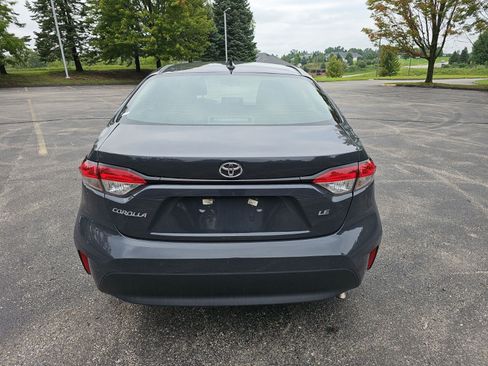 Used 2024 Toyota Corolla LE FWD image 5
