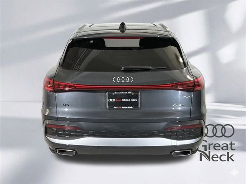 Certified 2025 Audi Q5 Premium w/ Convenience Package image 23