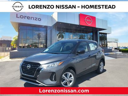 New 2025 Nissan Kicks S