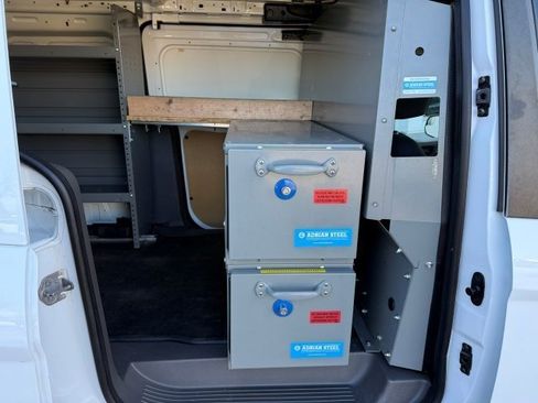 Used 2020 Ford Transit Connect XL image 18